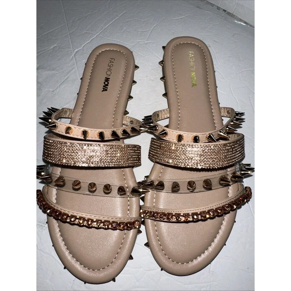 Fashion Nova Sandals 9 Flat Strap Spike Studded Rhinestones Bling Rose Gold NIB - Picture 3 of 7